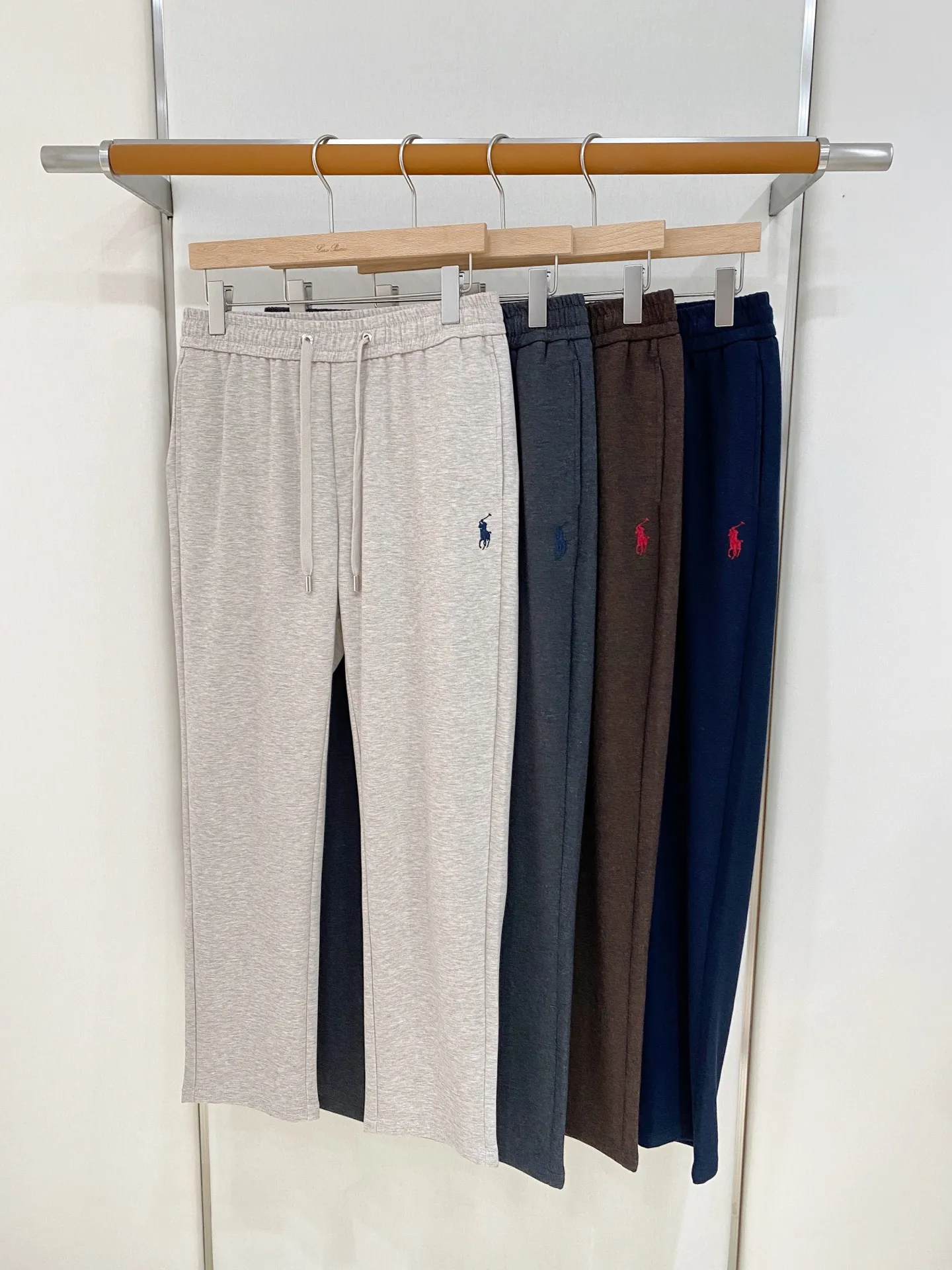 Ralph Lauren 2026 New Arrival ： ， ， ， Breathable。 ： ， ， ， 。 ： 、Dark Gray、 、 ，Classic ， Versatile。 Sizes：M-4XL